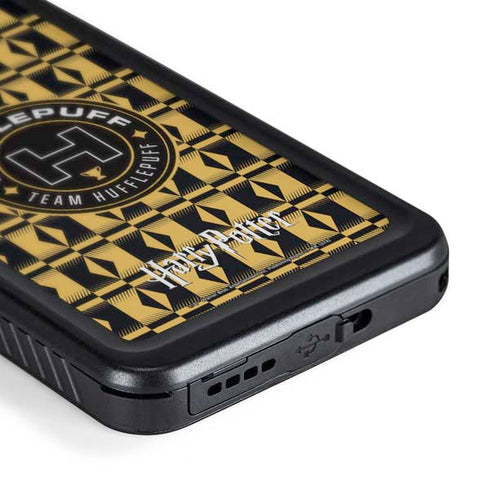 Wizarding Worlds Harry Potter Team Hufflepuff Galaxy S24 Waterproof Case